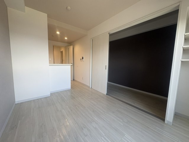 MODERN　PALAZZO江坂AXIAの居間・リビング