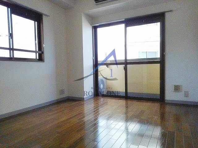 パルテノンの居間・リビング|洋室のお部屋です。