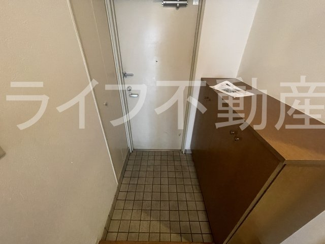 ルルド今米の玄関|シンプルで使いやすい玄関です