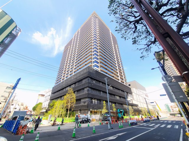 ＵＲＡＷＡ　ＴＨＥ　ＴＯＷＥＲ