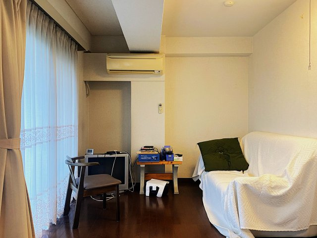 スプリングハイツ伊東の居間・リビング