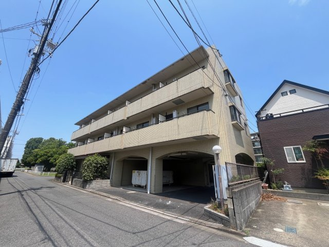 ペリエ新松戸の外観