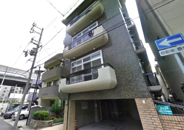 マンション富士の外観