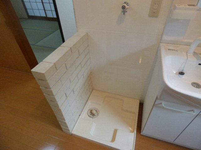 マンション富士の洗面所