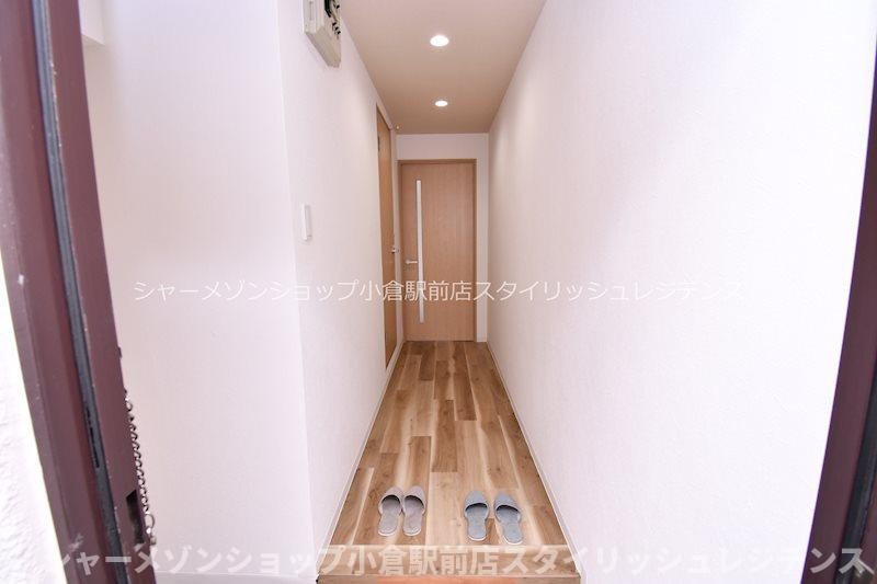 プランドールMK小倉の玄関