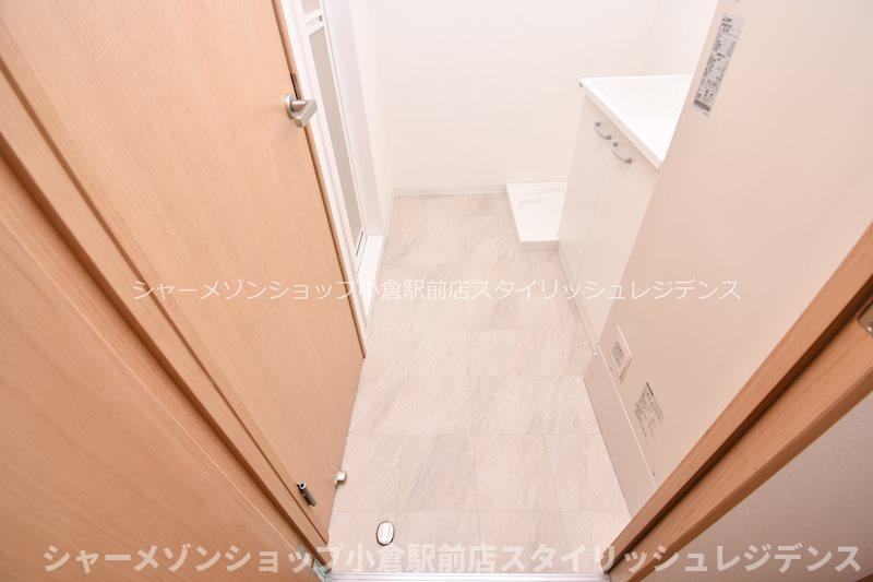 プランドールMK小倉の洗面所