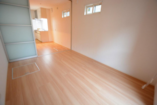 D-room甲子園の居間
