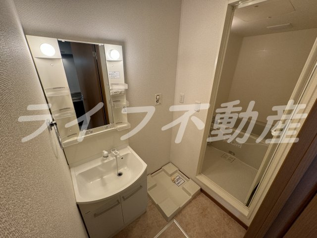 サニーコート花園の洗面所|忙しい朝には欠かせない洗面所です