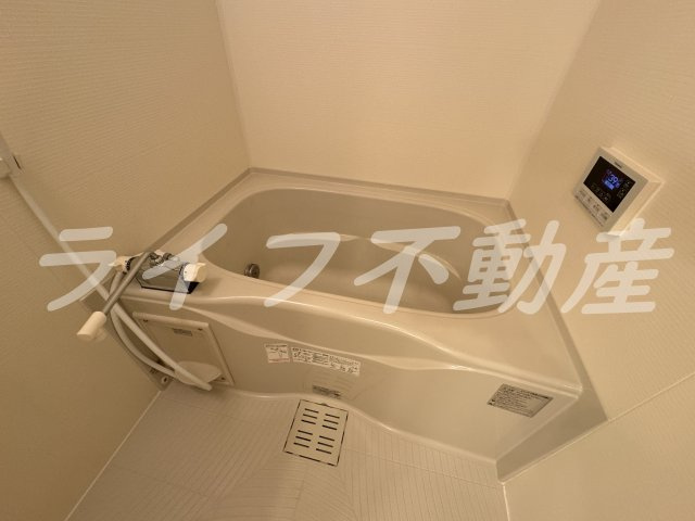 サニーコート花園の浴室|コンパクトで使いやすいお風呂です