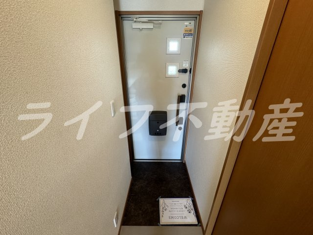 サニーコート花園の玄関|ゆったりとした玄関です
