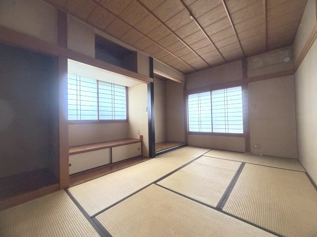 神戸市西区春日台2丁目戸建の和室