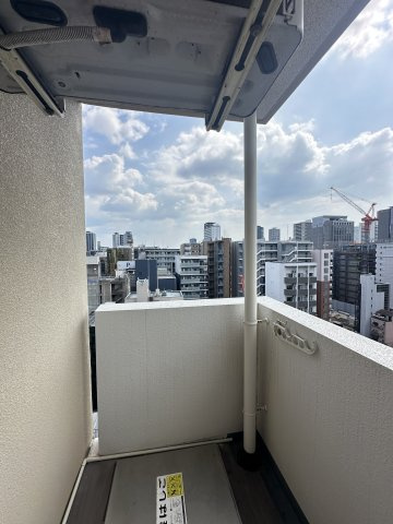 ミュプレ北浜EAST(旧 SEST北浜)のバルコニー|お洗濯にも便利なバルコニー付き