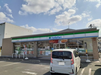 【周辺】 | クレシア | ファミリーマート岡山御南店まで350m