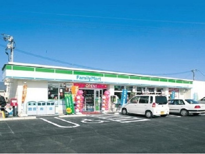 【周辺】 | アド．ヴァンスＳＨ－Ⅳ | ファミリーマート倉敷平田店まで950m