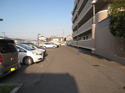 【駐車場】 | ピアチェーレ