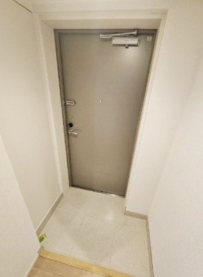 【玄関】 | Ｌｕｎａ　Ａｚｕｌ（ルナアズール） | 別部屋参考写真、現況優先になります。