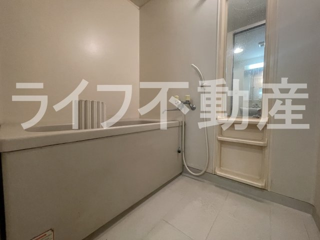 エバーグレイス森本の浴室