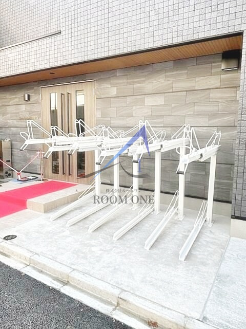 西新宿ハウス