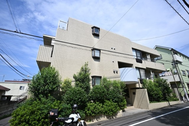 ラミアール都立大