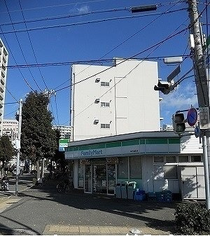 フラン・パルク・ミナトの周辺|ファミリーマート神戸湊町店様まで160m