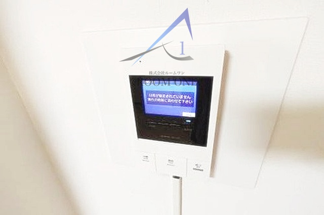 ジュネシオン竜泉のセキュリティ|モニター付きインターホンです。