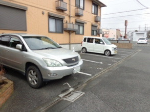 【駐車場】