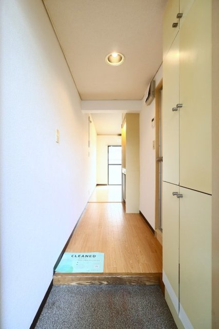 エトワール上連雀の玄関
