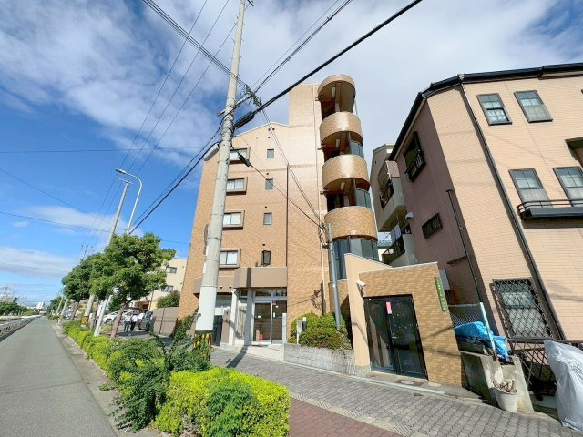 TRIM　PLACEの外観