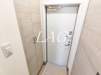 【玄関】 | ゼルコーバ | 玄関です。