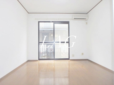 【居間・リビング】 | エスティハウス代沢Ａ棟 | 洋室のお部屋です。