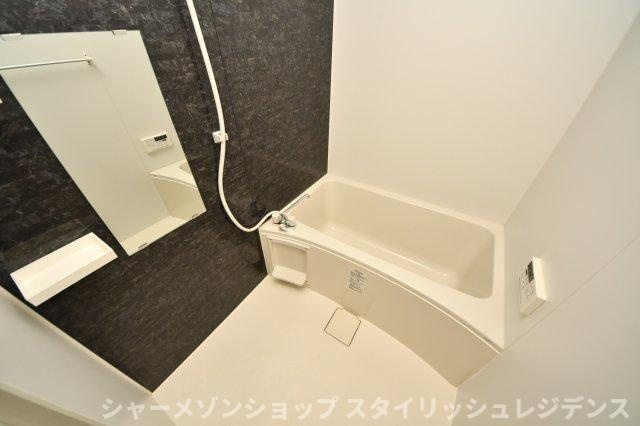 サンクレシア苅田の浴室