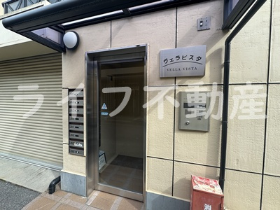 ヴェラビスタのエントランス|毎日通るエントランスはこのようになっています
