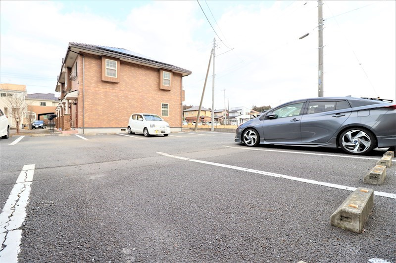 アーバンステージ　Ⅴ の駐車場|駐車場があります