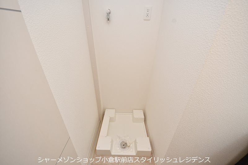 サンビーム三萩野の洗面所