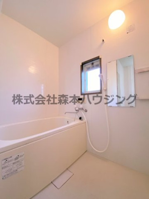 【浴室】 | 　石橋ハイツB | ゆったり過ごせるお風呂です