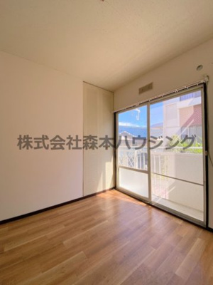 【子供部屋】 | 　石橋ハイツB | 子供部屋としても使い勝手の良いお部屋です