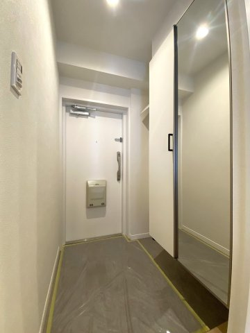 川口栄町グレースマンションの玄関|玄関