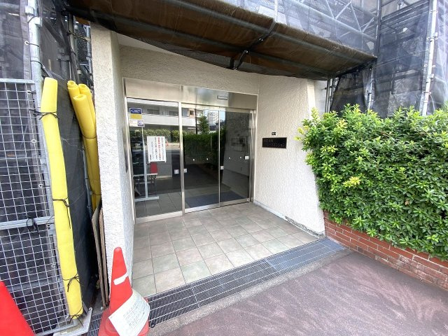 川口栄町グレースマンション|エントランス入口