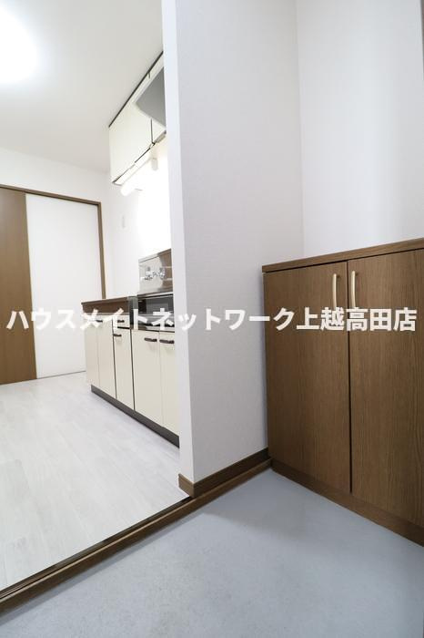 クリア上越の玄関|玄関