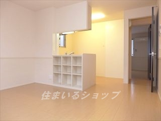 セジュール長居　D棟の居間・リビング|人気の対面キッチン