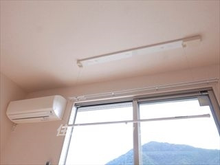 セジュール長居　D棟の設備|エアコンと室内物干し