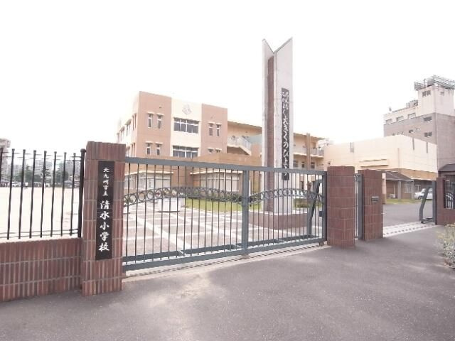 ポレスタータワー大手町リーモの駐車場