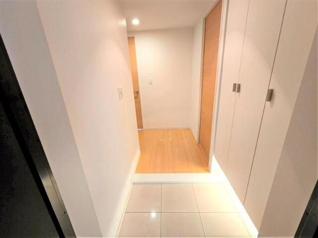ポレスタータワー大手町リーモの玄関