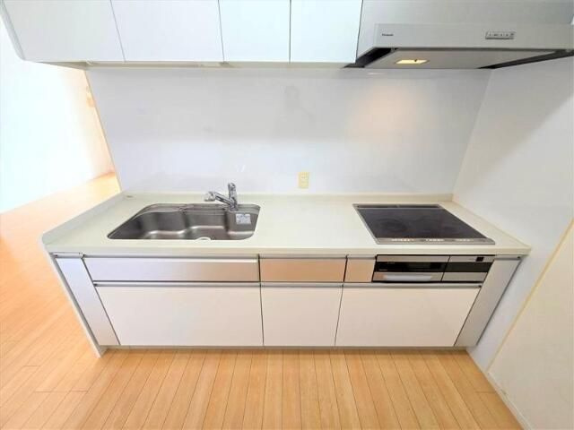 ポレスタータワー大手町リーモのキッチン