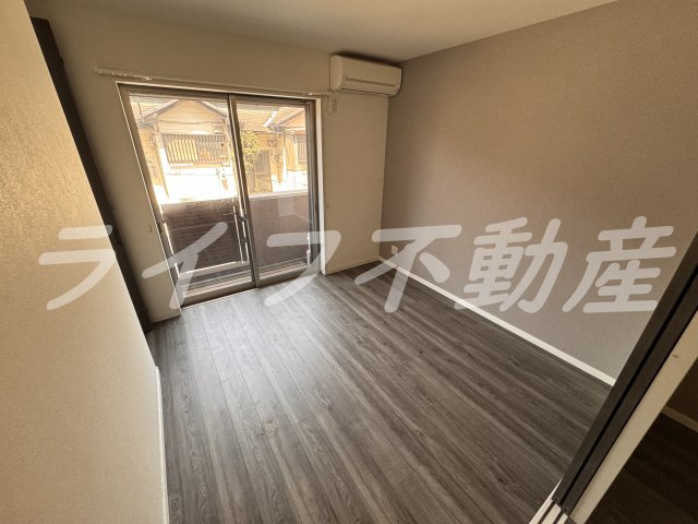 ALEGRIA若江本町Northの居間・リビング