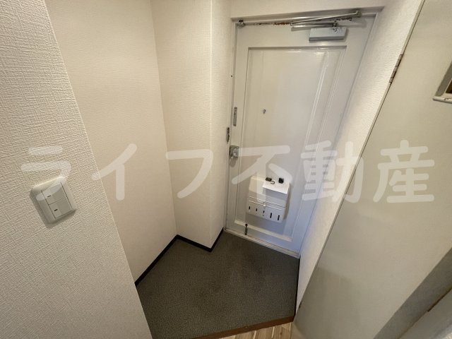 サンライフ若江本町の玄関|落ち着いた玄関です