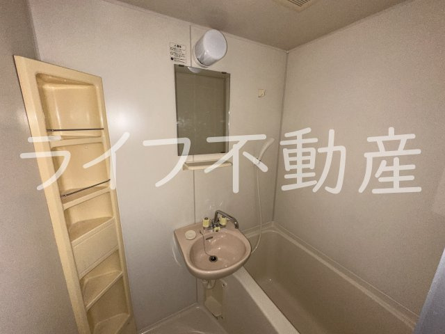 グレイス東洋の洗面所|忙しい朝には欠かせない洗面所です