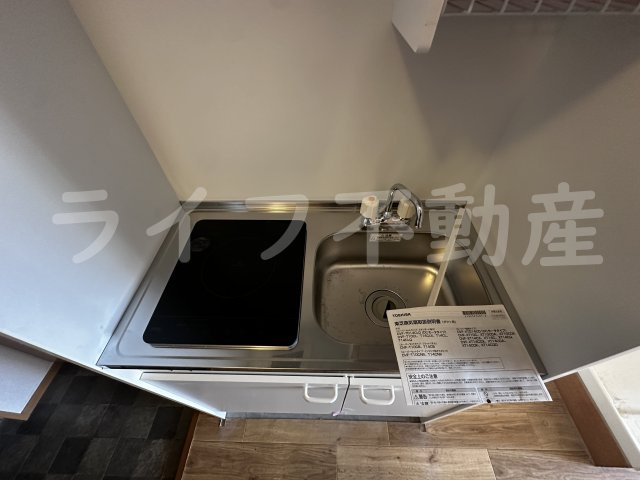 メゾンクリサンテームのキッチン|コンパクトなキッチンで掃除もラクラク