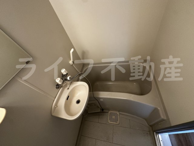 メゾンクリサンテームの浴室|日々の暮らしに欠かせないお風呂です