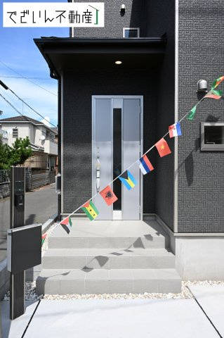 【玄関】 | 北本市西高尾第１　新築住宅 | 現地(2026年8月撮影)